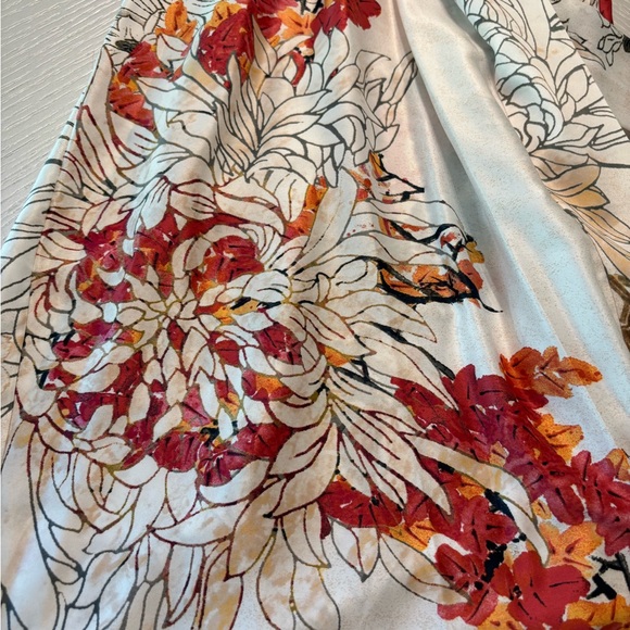 Natori Charmeuse Floral Print Kimono Wrap Robe Size Small - Picture 10 of 13